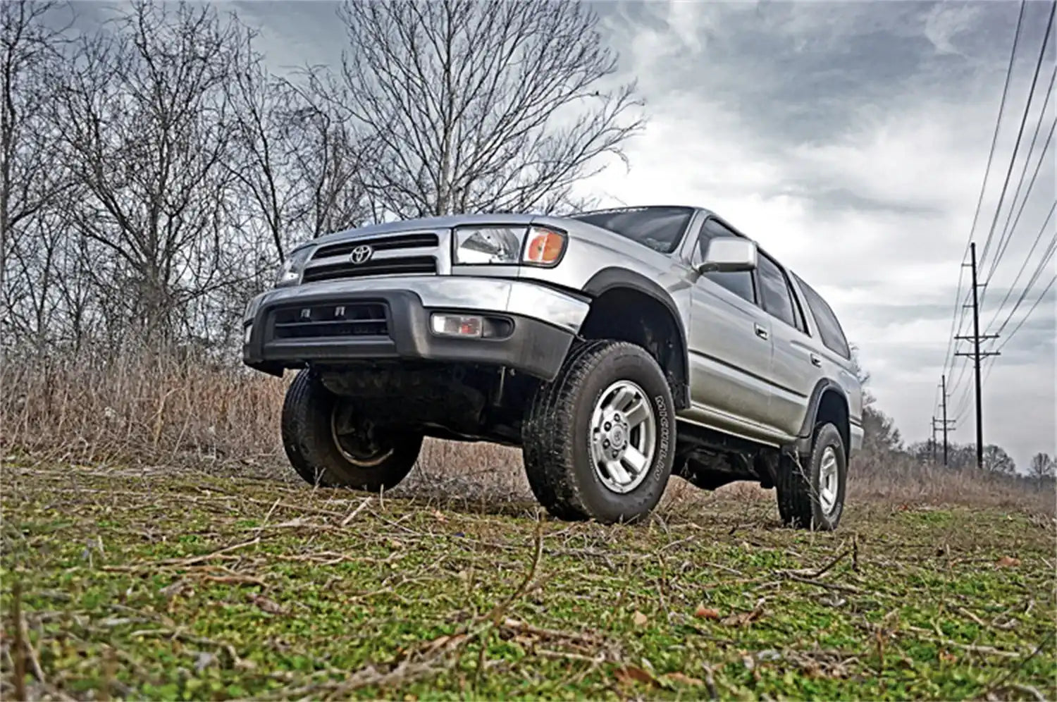 toyota-lift-kit_771n2-installed-1_1_1.jpg