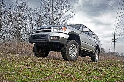 toyota-lift-kit_771n2-installed-1_1_1.jpg