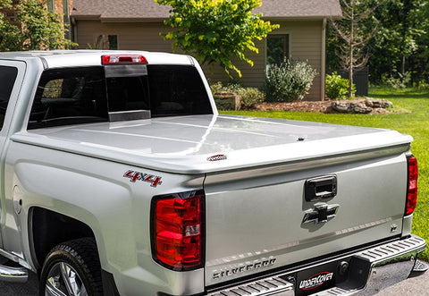 Undercover LUX Painted One-piece Tonneau Cover